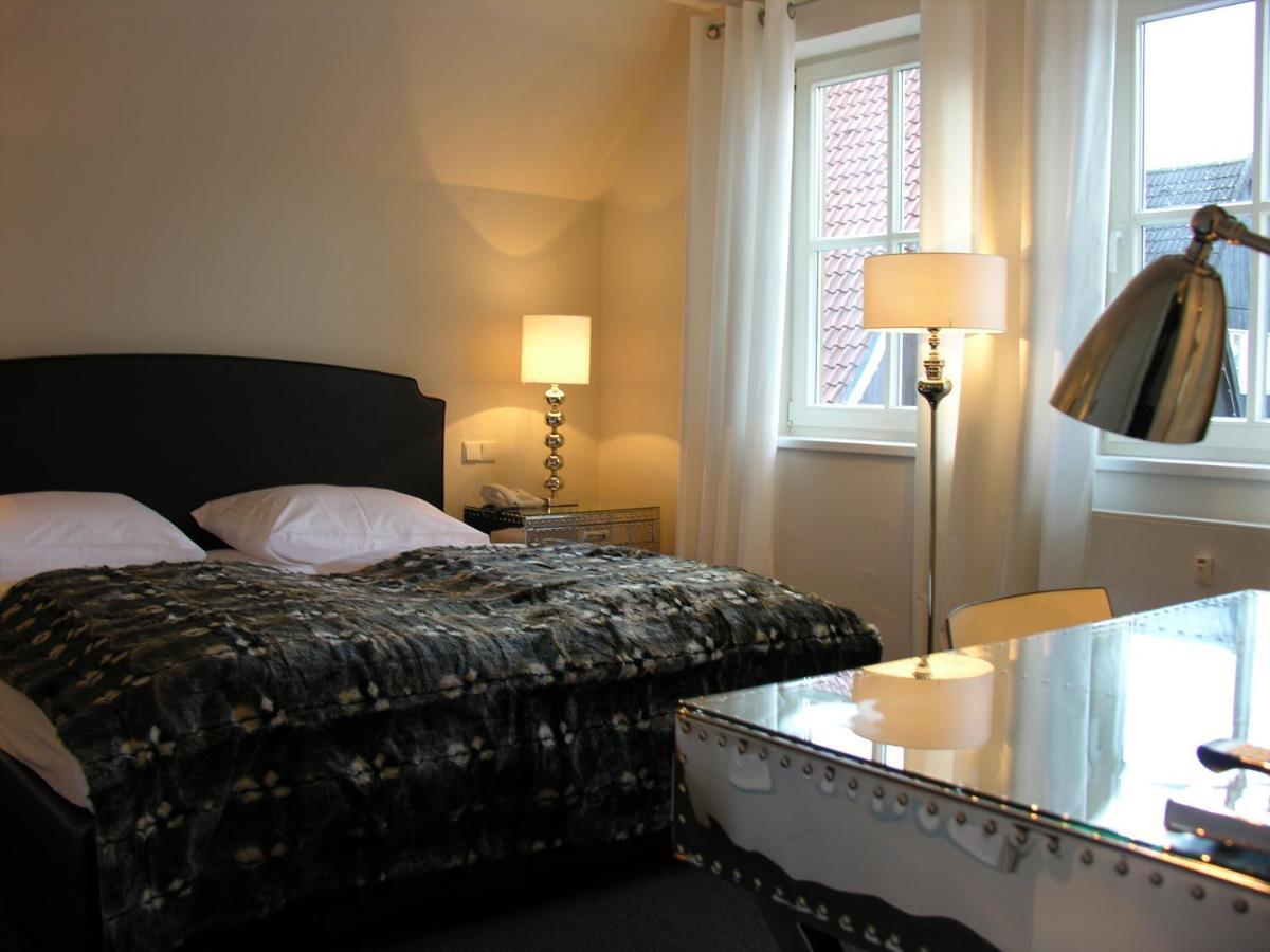 Hotel Am Doktorplatz 레다비덴브루크 객실 사진